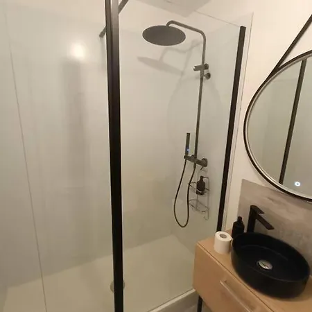 Le Yellow Corner - Place Ney Angers