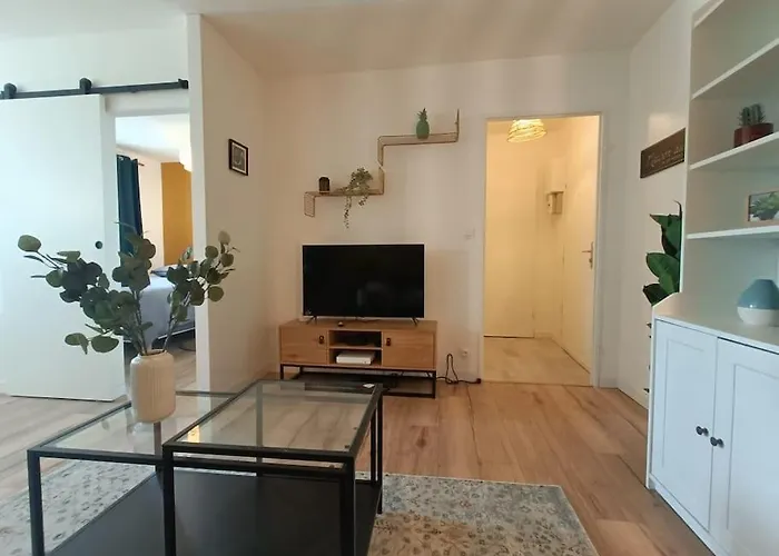 Le Yellow Corner - Place Ney Apartamento Angers